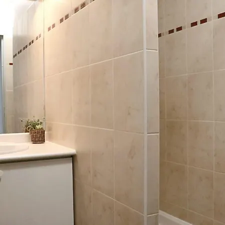 Centre La Terrasse Des Capucines Avec Garage Privee Uzès