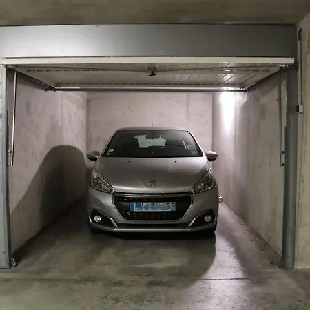 Centre La Terrasse Des Capucines Avec Garage Privee Uzès