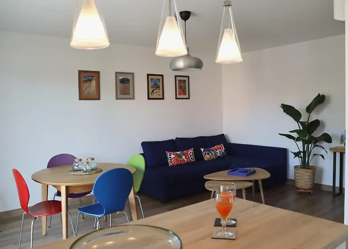 Centre La Terrasse Des Capucines Avec Garage Privee Uzès